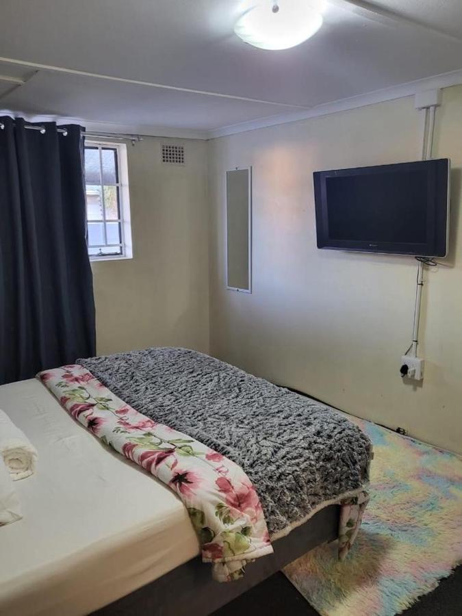 Mj Guest house Cape Town